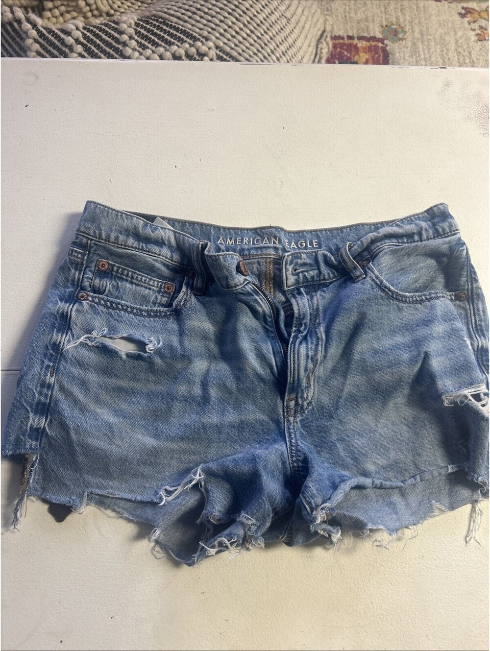 Size 8 Womens Distressed Cut Off Shorts American Eagle